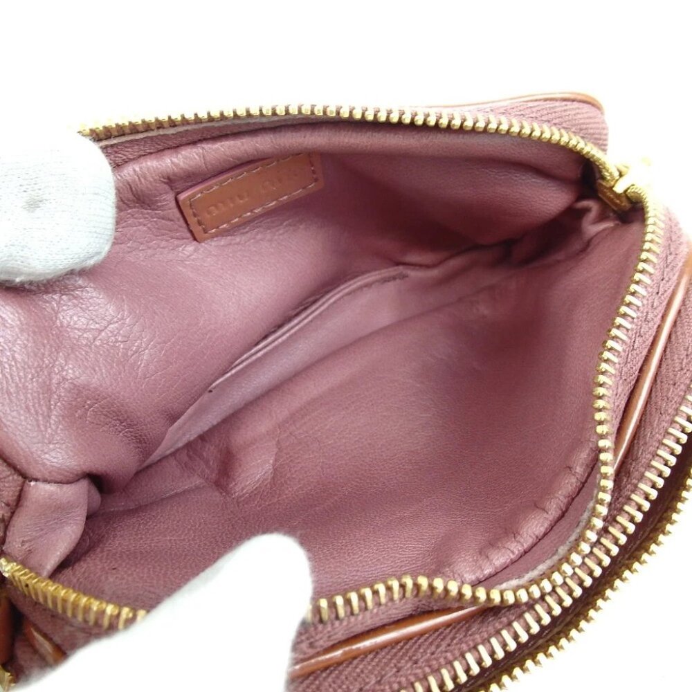 Authentic miu miu ribbon pouch with strap patent leather [Used] - Picture 8 of 10